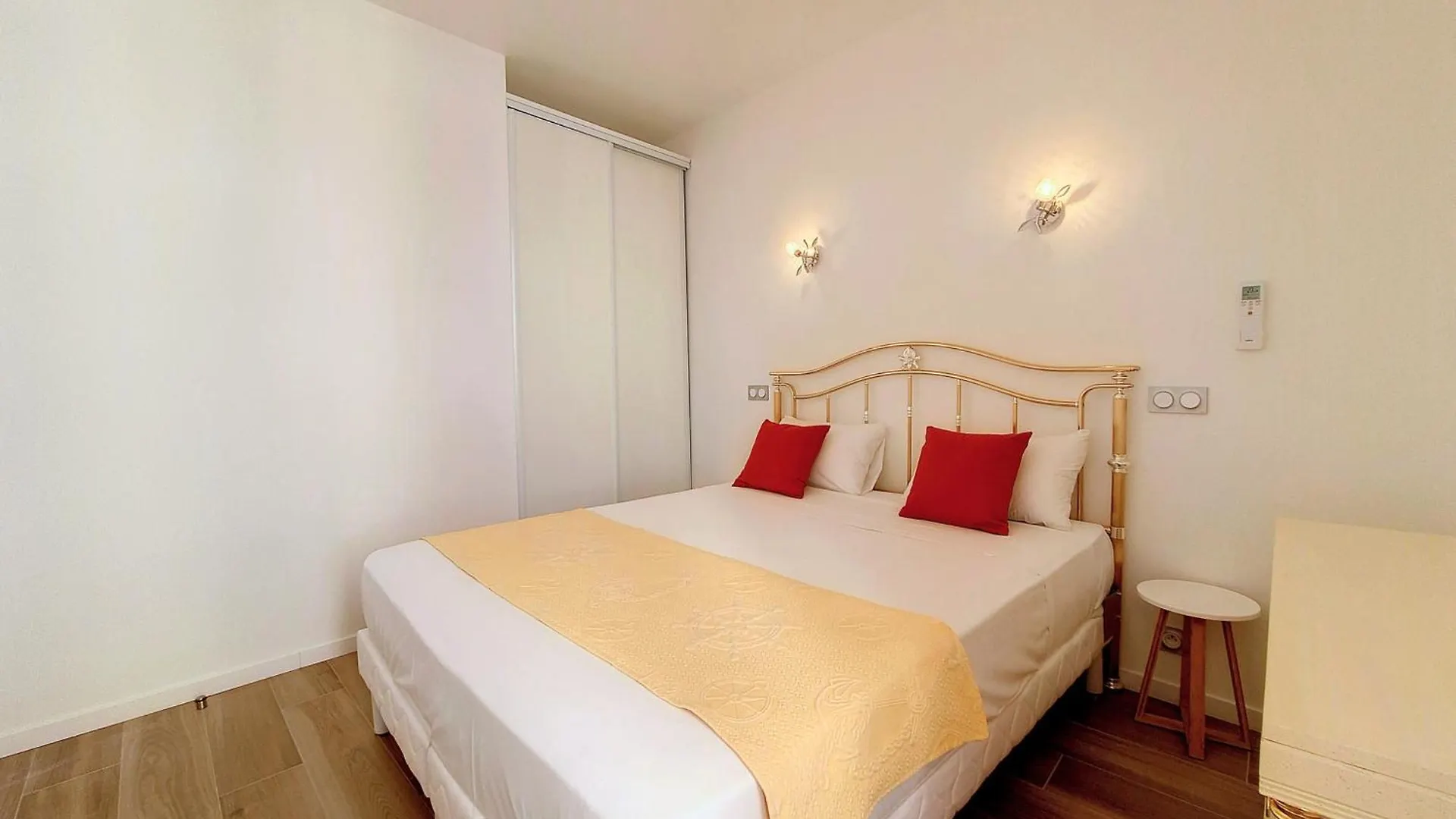 Nestor&Jeeves - Brise De Nice - Balcony - Central 0*,